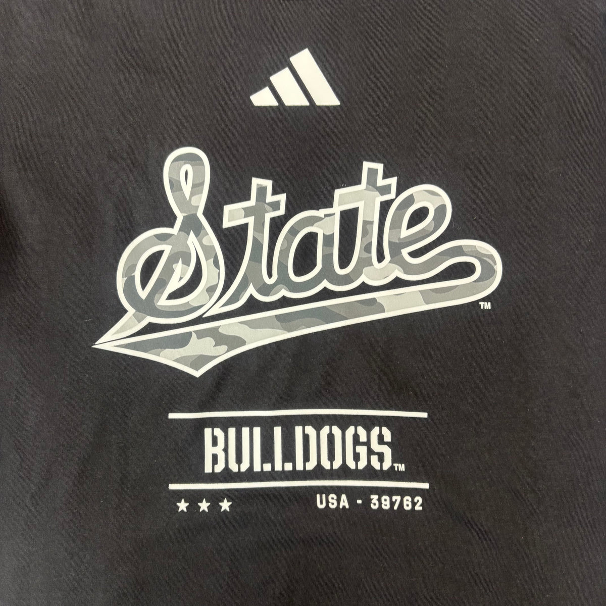 Adidas T-Shirt Short Sleeve State Script Camo Bulldogs