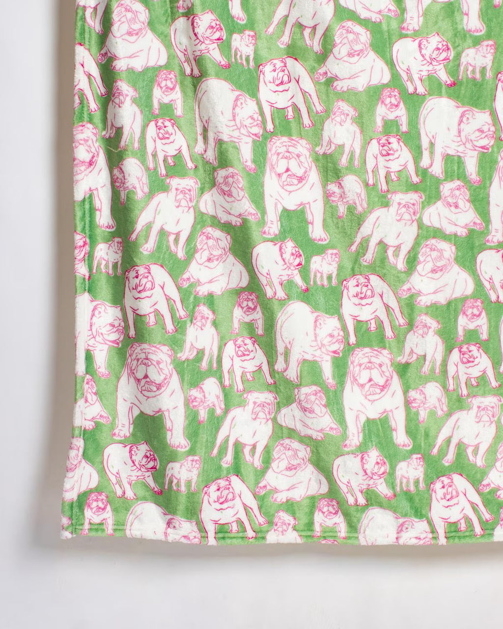 Royal Standard Blanket Throw Chelsea Pink Standing Bulldogs