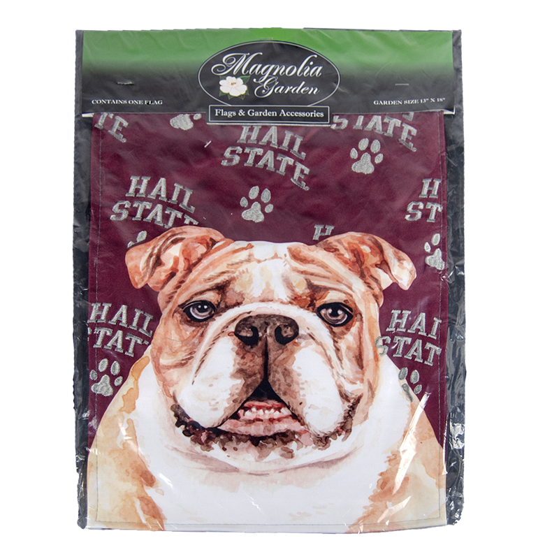 Magnetnolia Garden / Dicksons, Inc. Flag Grdn Bulldog Frontal W Hail St Paws Bkgraind