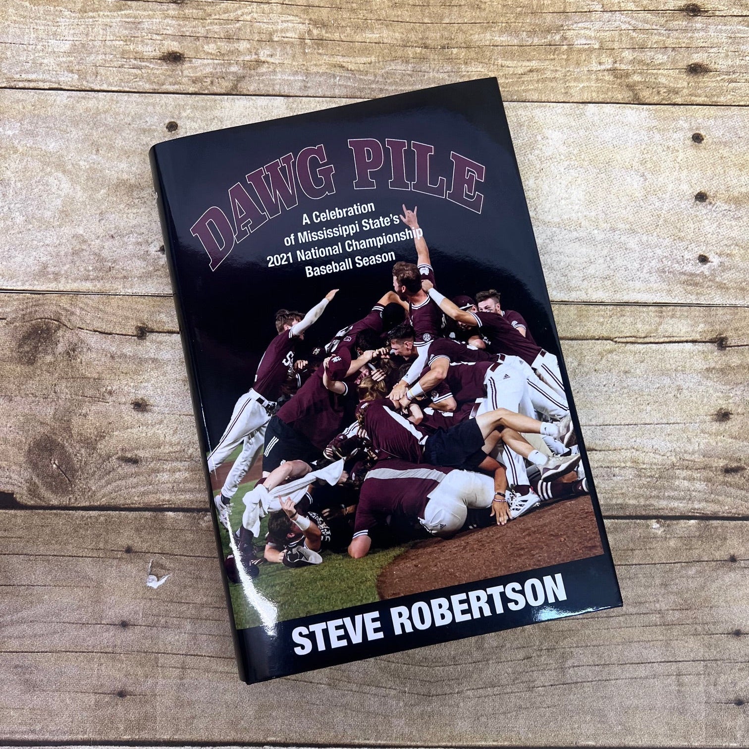 Dawg Pile By Steve Robertson