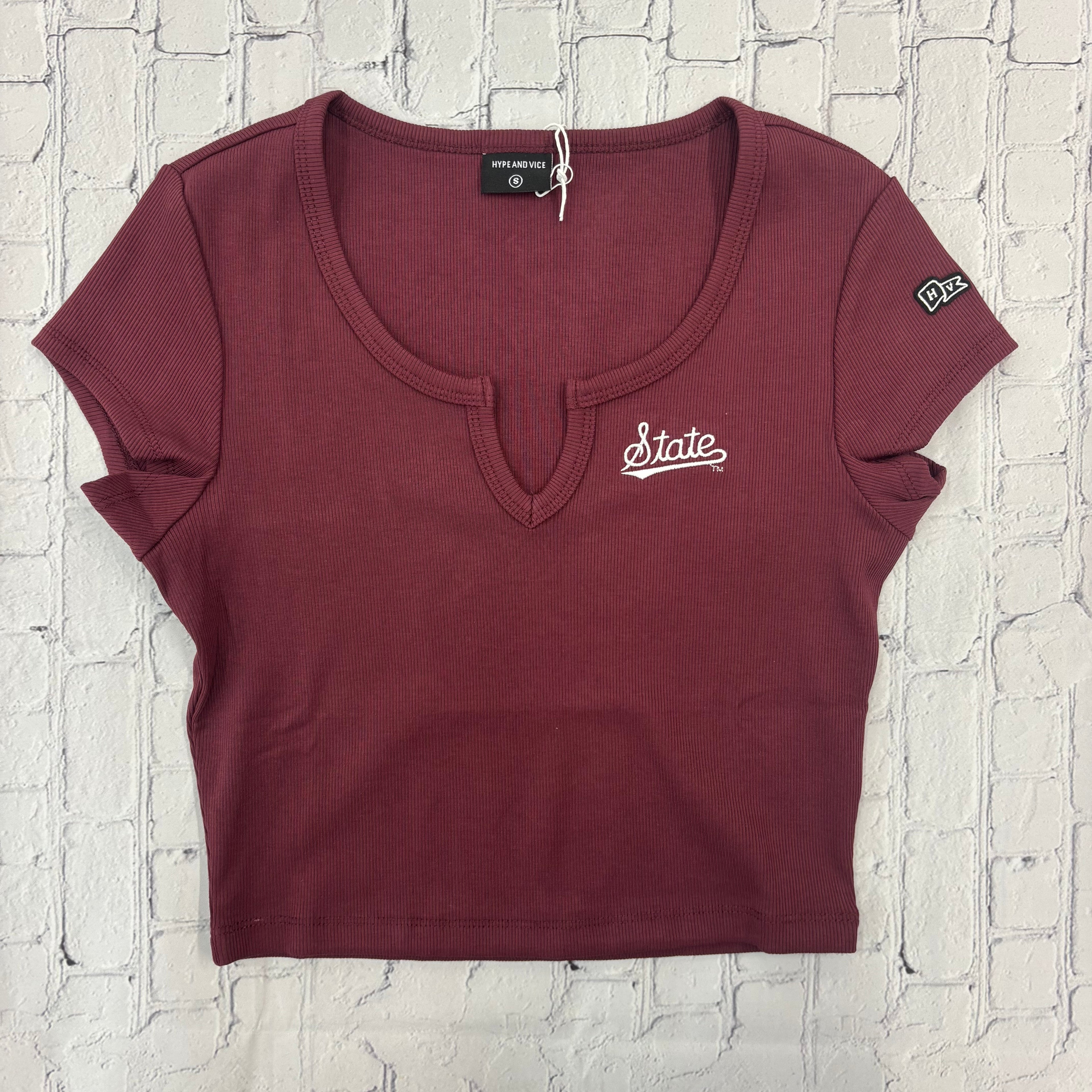 Top Women's Short Sleeve Crop Cali Tee Script State